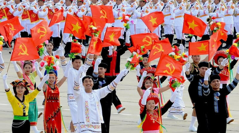 Đặc trưng cơ bản của chủ nghĩa xã hội ở Việt Nam