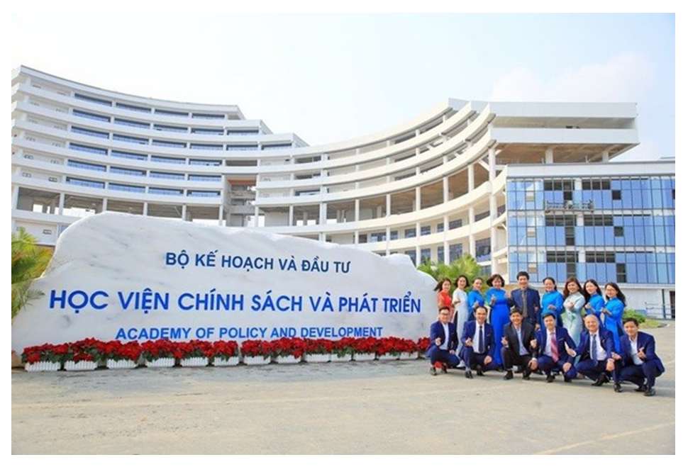 Các trường đại học xét tuyển học bạ 2022 tại Hà Nội đầy đủ nhất. (ảnh 9)