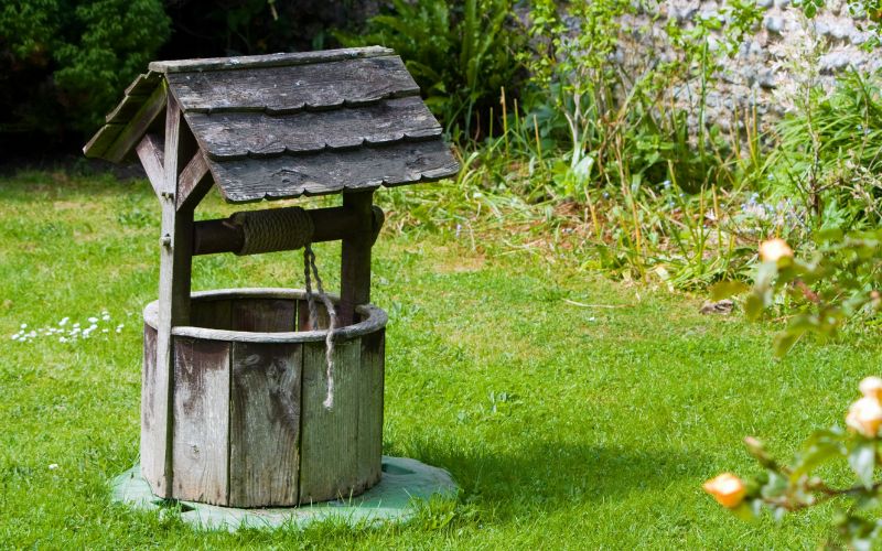 Đọc hiểu Bạn là người đào giếng hay gánh nước? - ảnh 2