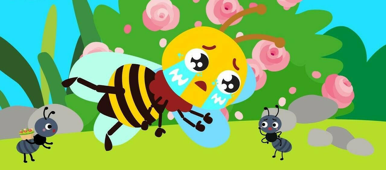 Đàn kiến giúp Ong nhỏ khi bị thương