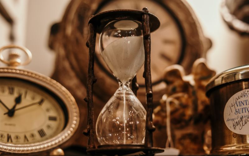 Nghị luận xã hội "Sống là không chờ đợi" (hay nhất)