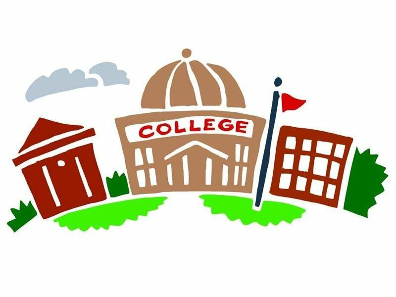 Phân biệt university và college?