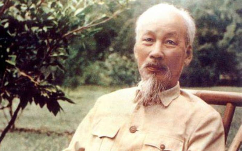 Tác giả - Tác phẩm: Những trò lố hay là Va-ren và Phan Bội Châu (mới 2024) | Văn 12 Kết nối tri thức