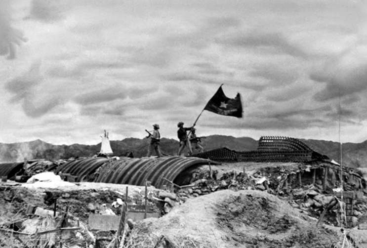 Trắc nghiệm Lịch sử 5 Bài 17: Chiến thắng lịch sử Điện Biên Phủ