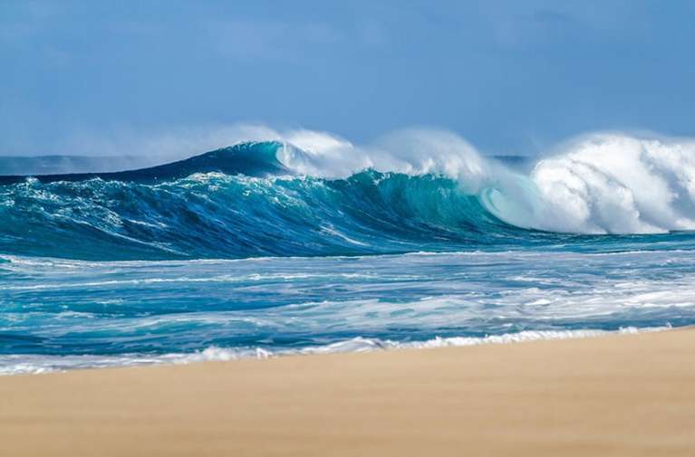 [CHUẨN NHẤT] Yếu tố chính tạo nên sóng biển là gì?