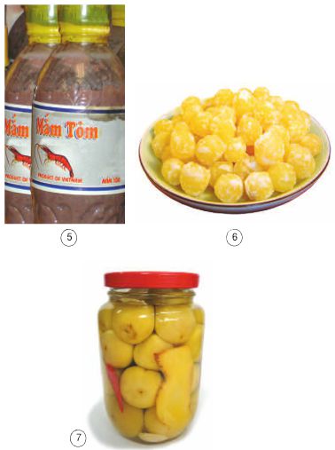 Bài 11. Một số cách bảo quản thức ăn | Giải bài tập Khoa học lớp 4 (ảnh 2)