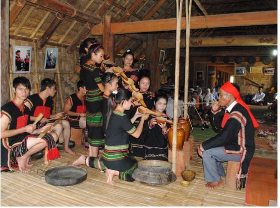 Soạn Địa 9 Bài 1 ngắn nhất: Cộng đồng các dân tộc Việt Nam (ảnh 3)
